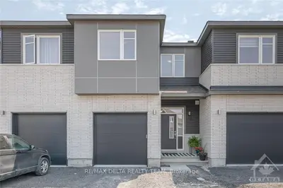 33 JARDINIERE Street, Stittsville - Munster - Richmond, ON K2S 2K5