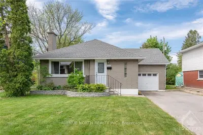 1260 Henry Farm Drive, Belair Park - Copeland Park and Area, ON K2C 2E2