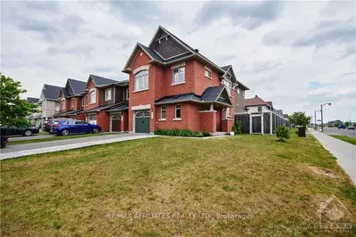 101 WATERFERN Way, Orleans - Cumberland and Area, ON K4A 0T4