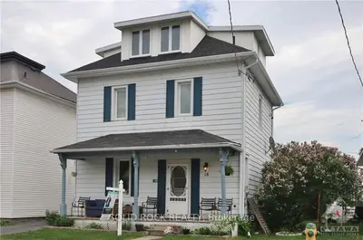 18 George Street S, North Stormont, ON K0A 1R0