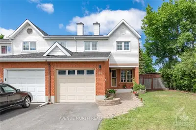 94 LANGSTROM Crescent, Hunt Club - South Keys and Area, ON K1G 5J6