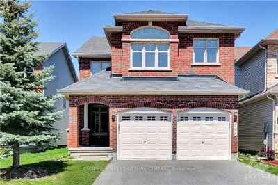 798 BOWERCREST Crescent, Blossom Park - Airport and Area, ON K1V 2X3