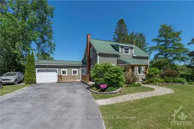 4372 MOHRS Road, Carp - Dunrobin - Huntley - Fitzroy and Area, ON K7S 3G7