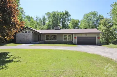 4700 FALLOWFIELD Road, Fallowfield Rd South of Ottawa, ON K2J 4S4