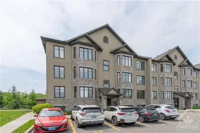 80 PRESTIGE Circle 5, Orleans - Cumberland and Area, ON K4A 0Y1