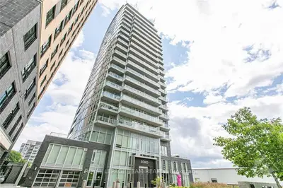 111 CHAMPAGNE Avenue S 906, Dows Lake - Civic Hospital and Area, ON K1S 5V3