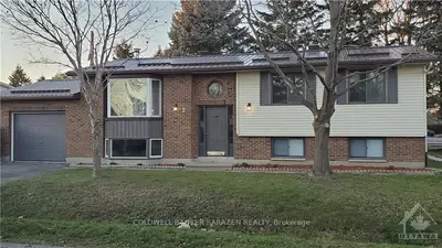 2 DOWDALL Crescent, Stittsville - Munster - Richmond, ON K2S 1V1