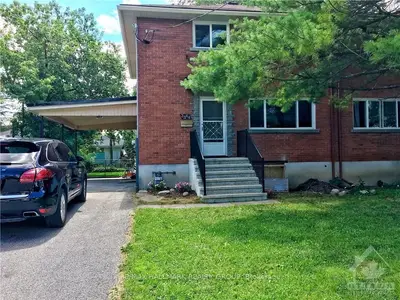 2344 MIDWAY Avenue B, Woodroffe, ON K2B 6W5