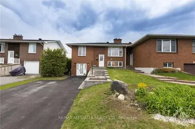 84 ELVASTON Avenue, South of Baseline to Knoxdale, ON K2G 3X9