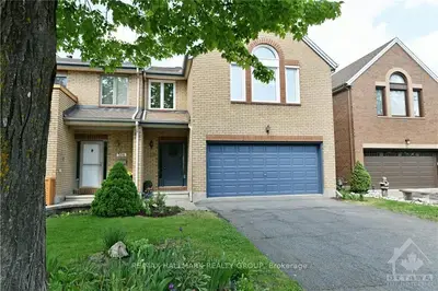 126 DUNBARTON Court, Manor Park - Cardinal Glen and Area, ON K1K 4L6