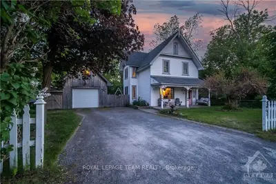 3801 CARP Road, Carp - Huntley Ward, ON K0A 1L0