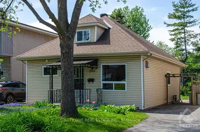 2913 AHEARN Avenue, Britannia - Lincoln Heights and Area, ON K2B 7A1