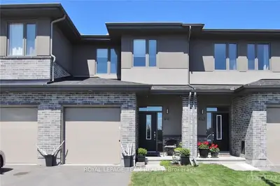 641 GABRIOLA Way, Kanata, ON K2T 0M1