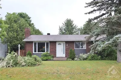 25 DOGWOOD Drive, Stittsville - Munster - Richmond, ON K0A 3P0