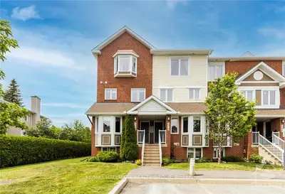 6219 TEALWOOD Place, Orleans - Convent Glen and Area, ON K1C 7K1