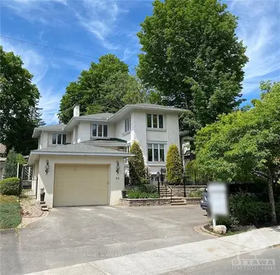 99 ACACIA Avenue, New Edinburgh - Lindenlea, ON K1M 0P8