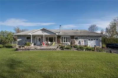 17629 ISLAND Road, South Stormont, ON K0C 1S0