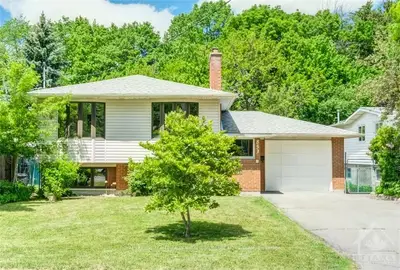 853 MARYLAND Avenue, Mooneys Bay - Carleton Heights and Area, ON K2C 0H9