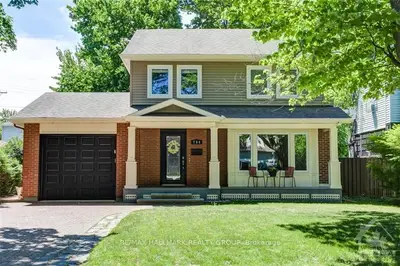 794 LONSDALE Road, Manor Park - Cardinal Glen and Area, ON K1K 0K1