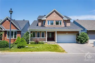 805 GALLERIA Circle, Orleans - Cumberland and Area, ON K4A 4X4