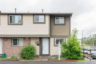 2613 PIMLICO Crescent, Blossom Park - Airport and Area, ON K1T 2A6