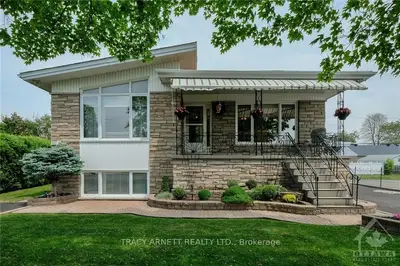 727 TROJAN Avenue, Overbrook - Castleheights and Area, ON K1K 2P3