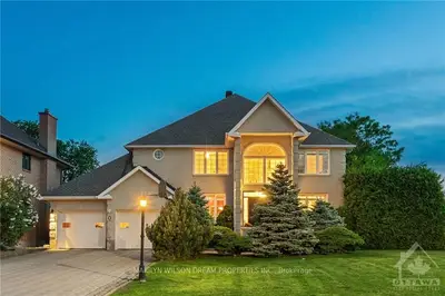 1 CRAIGMOHR Court, South of Baseline to Knoxdale, ON K2G 4P9