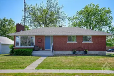26 AUGUSTA Street, South Dundas, ON K0C 1X0