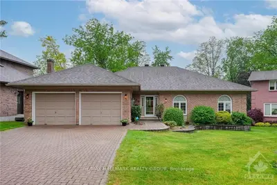 129 CHIPMAN Road, Brockville, ON K6V 6Y7