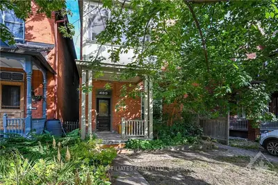 489 COOPER Street 4, Ottawa Centre, ON K1R 5H8