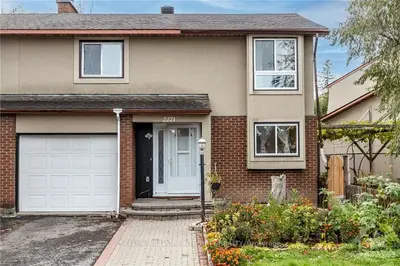 2271 COTTERS Crescent, Hunt Club - Windsor Park Village and Area, ON K1V 8Y7