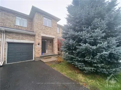 274 EYE BRIGHT Crescent, Blossom Park - Airport and Area, ON K1V 2K7
