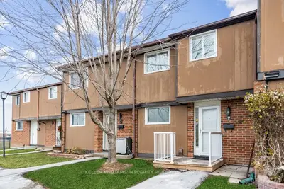 7 Glencoe Street, South Of Baseline To Knoxdale, On K2h 8s5