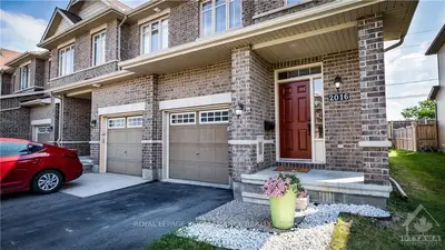 2016 PENNYROYAL Crescent, Orleans - Cumberland and Area, ON K4A 0S7