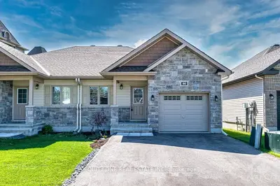 180 EQUINOX Drive, Russell, ON K0A 1W0