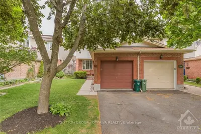 132 KINCARDINE Drive, Kanata, ON K2V 1A9