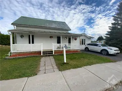 2292 LAVAL Street, Clarence-Rockland, ON K0A 1E0