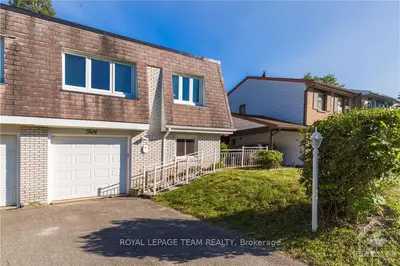 50 OBERON Street, Bells Corners and South to Fallowfield, ON K2H 7X8