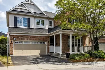 228 HELM Circle, Stittsville - Munster - Richmond, ON K2S 0G1