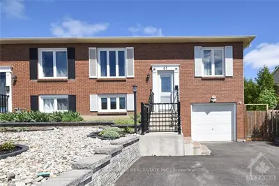 61 ELVASTON Avenue, South of Baseline to Knoxdale, ON K2G 3X6
