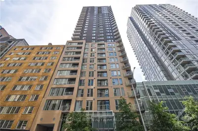 40 NEPEAN Street 906, Ottawa Centre, ON K2P 0X5