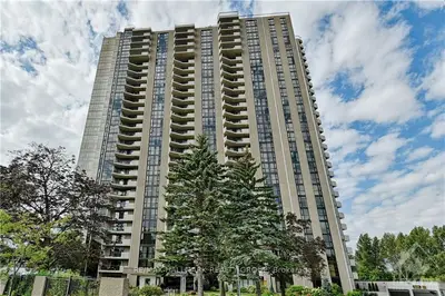 1025 RICHMOND Road 2706, Woodroffe, ON K2B 8G8
