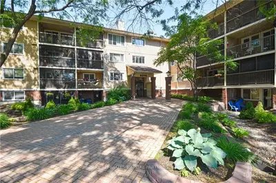 6376 BILBERRY Drive 413, Orleans - Convent Glen and Area, ON K1C 4P6