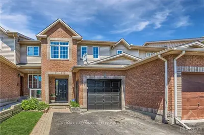 107 LILIBET Crescent, Hunt Club - South Keys and Area, ON K1V 2A1