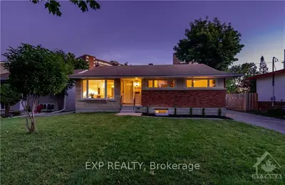 2210 BINGHAM Street, Elmvale Acres and Area, ON K1G 2V7