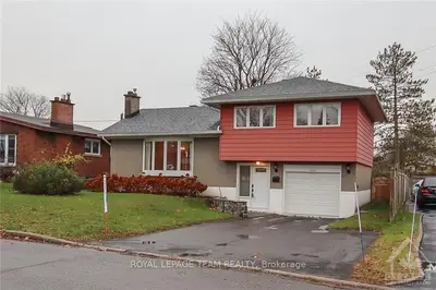 1204 SHERMAN Drive, Belair Park - Copeland Park and Area, ON K2C 2M6