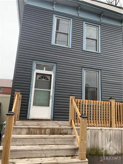 534 Rochester Street, Dows Lake - Civic Hospital and Area, ON K1S 4M1