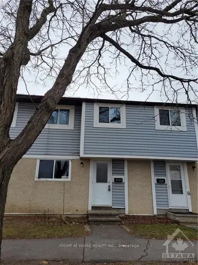 4536 DORA Crescent, Cyrville - Carson Grove - Pineview, ON K1J 8S4