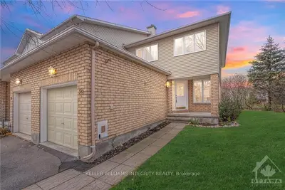 28 SCARLET Court, Hunt Club - South Keys and Area, ON K1T 3R5