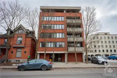 446 GILMOUR Street 502, Ottawa Centre, ON K2P 0R8